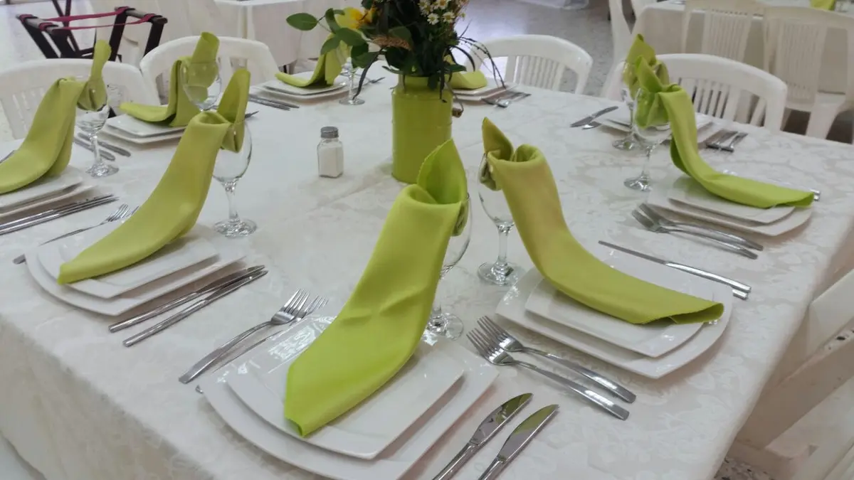 עיצוב שולחן